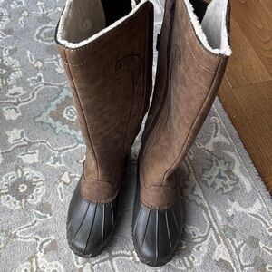 JBU Brown and Black Tall Boots